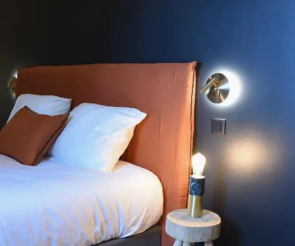 Le Relais D'horbe Hotel *